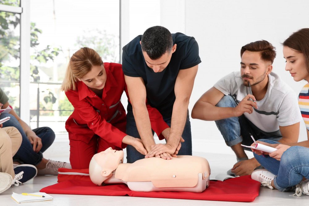 Повышение квалификации «Подготовка преподавателей, обучающих приемам оказания первой помощи пострадавшим»